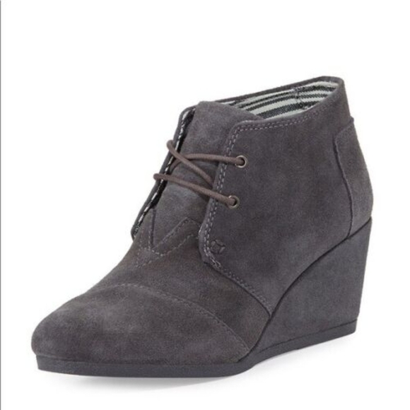 Toms Wedge Booties Size 9.5 Women Desert Suede Lace Up Gray Flannel Lined - Picture 10 of 10